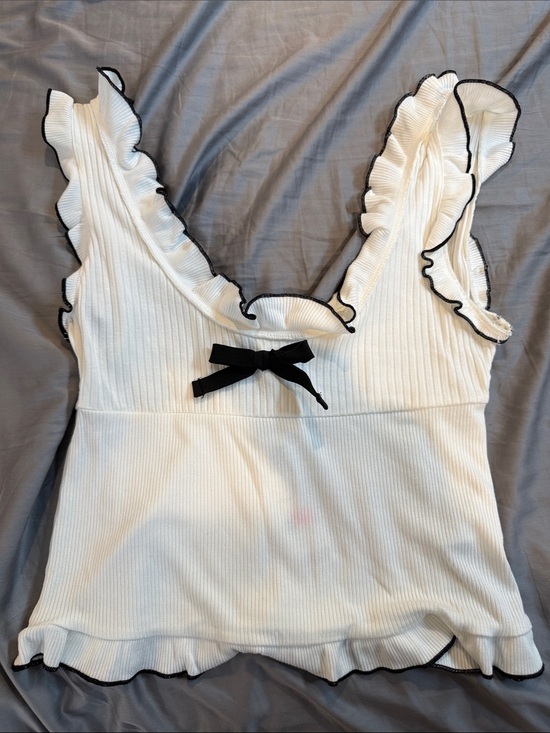 Kimchi Blue Tops - Kimchi Blue White Knit Ribbed Tank with Black Trim & Bow